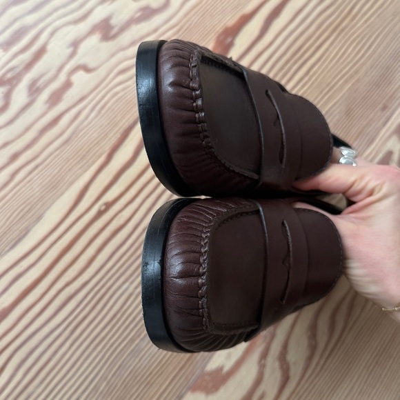 Brown reformation loafers - Picture 6 of 6